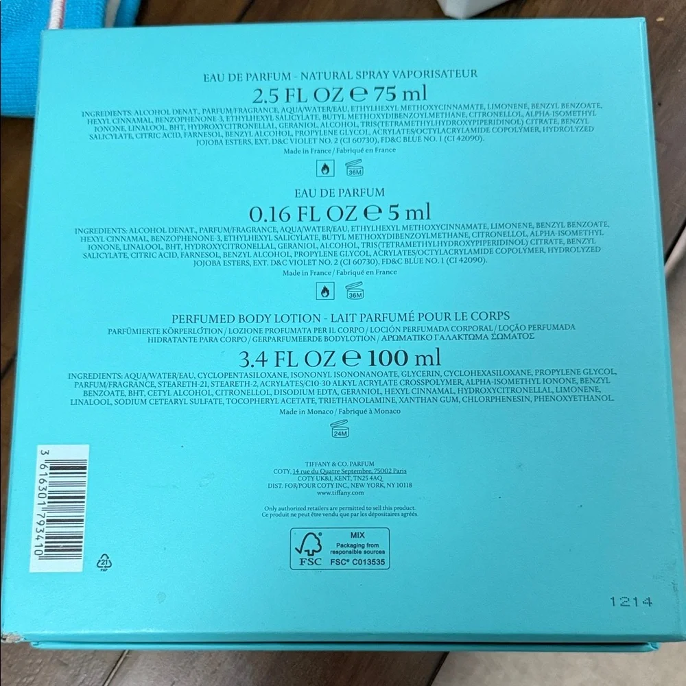 Tiffany & Co. Eau De Parfum 2.5 oz and Body Lotion gift set - Picture 12 of 14